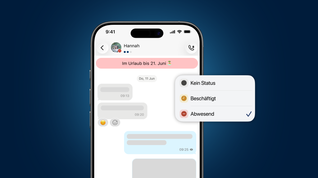 Chatansicht auf einem Smartphone mit einem als &laquo;Nicht verf&uuml;gbar&raquo; markierten Kontakt, der bis zum 21. Juni im Urlaub ist; das Statusmen&uuml; ist ge&ouml;ffnet.